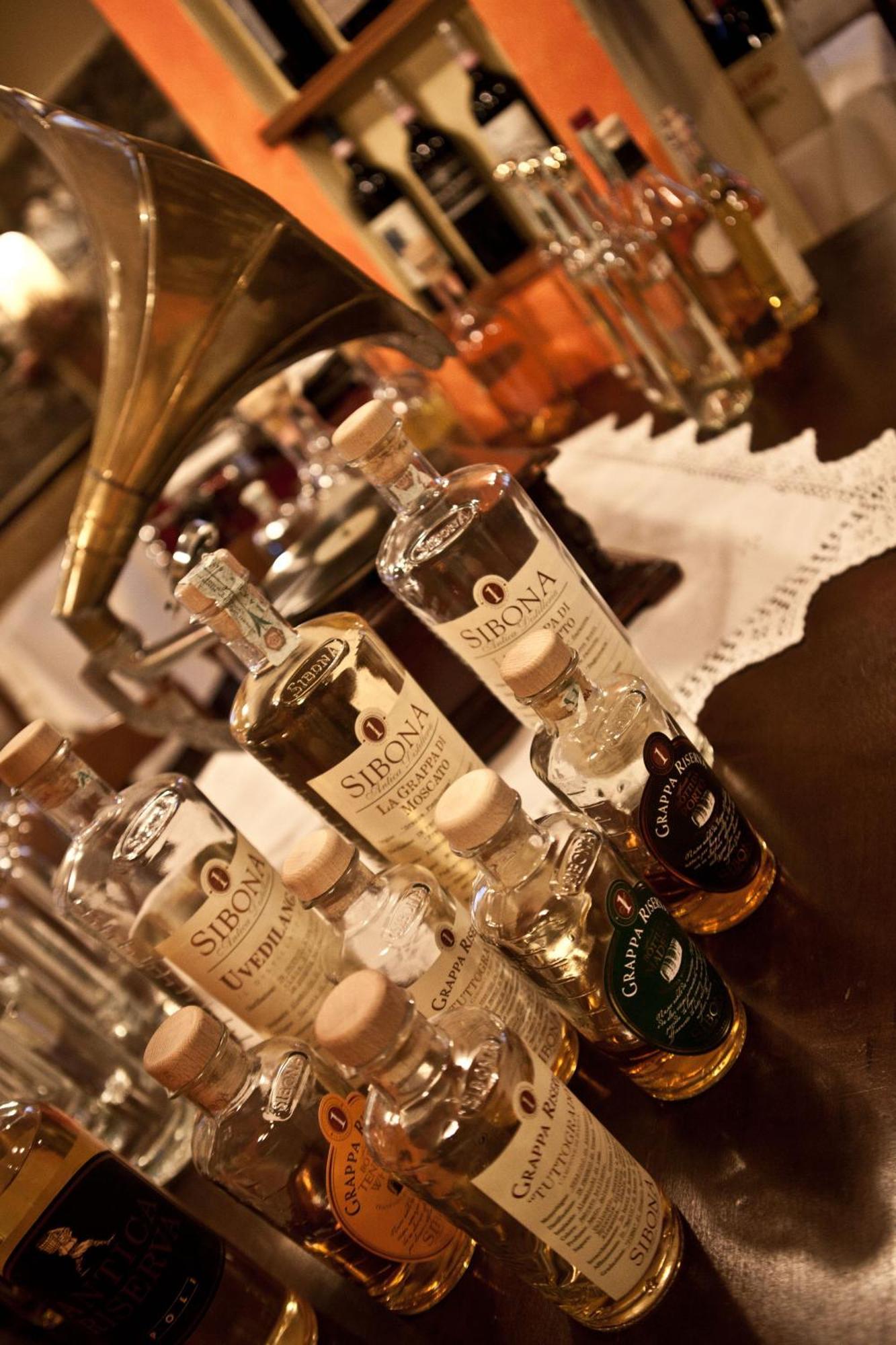 洛坎达圣安娜酒店（Locanda Sant'Anna Hotel Argegno）