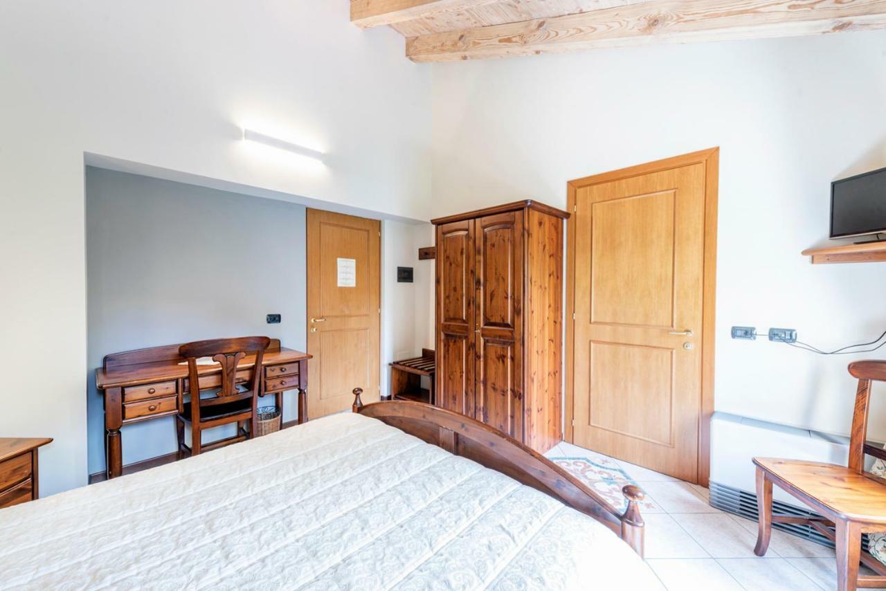 洛坎达圣安娜酒店（Locanda Sant'Anna Hotel Argegno）